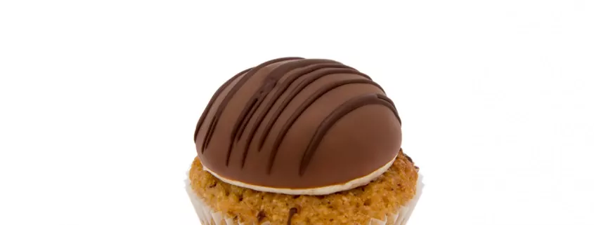 Vegan Haselnuss Cupcake & cremiges Schokoladentopping Berlin Cupcakes