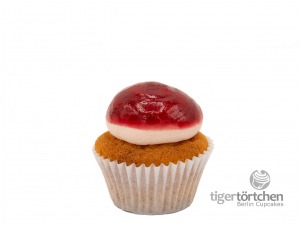 24_Logo_CC_Hibiskus Vanille Cupcake mit Erdbeer-Hibiskus Füllung & Erdbeer Creme mit Hibiskus Glasur tigertörtchen Berlin